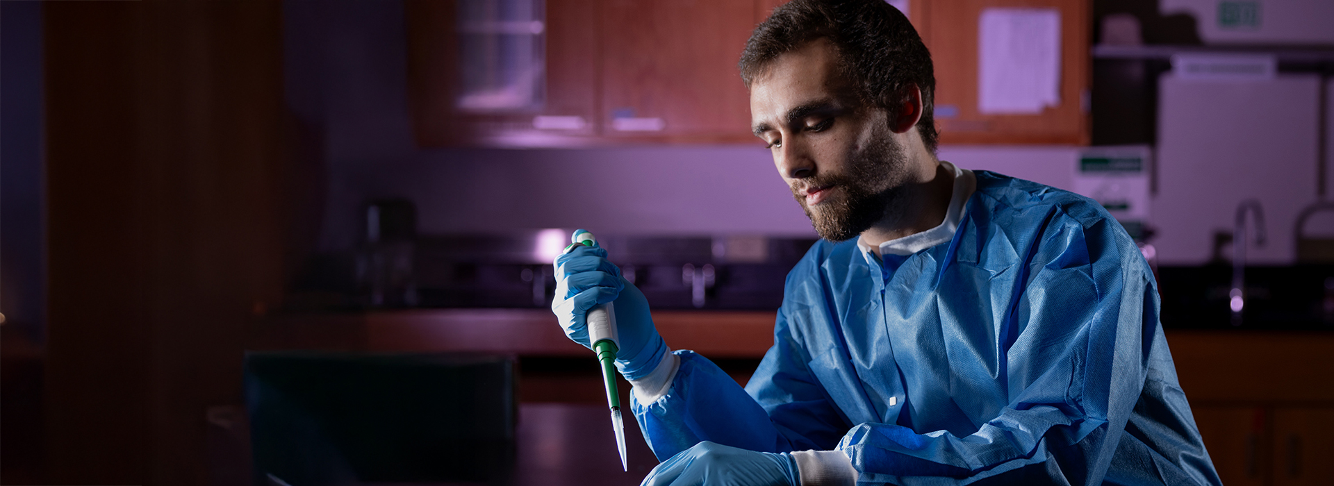 MLS student in lab