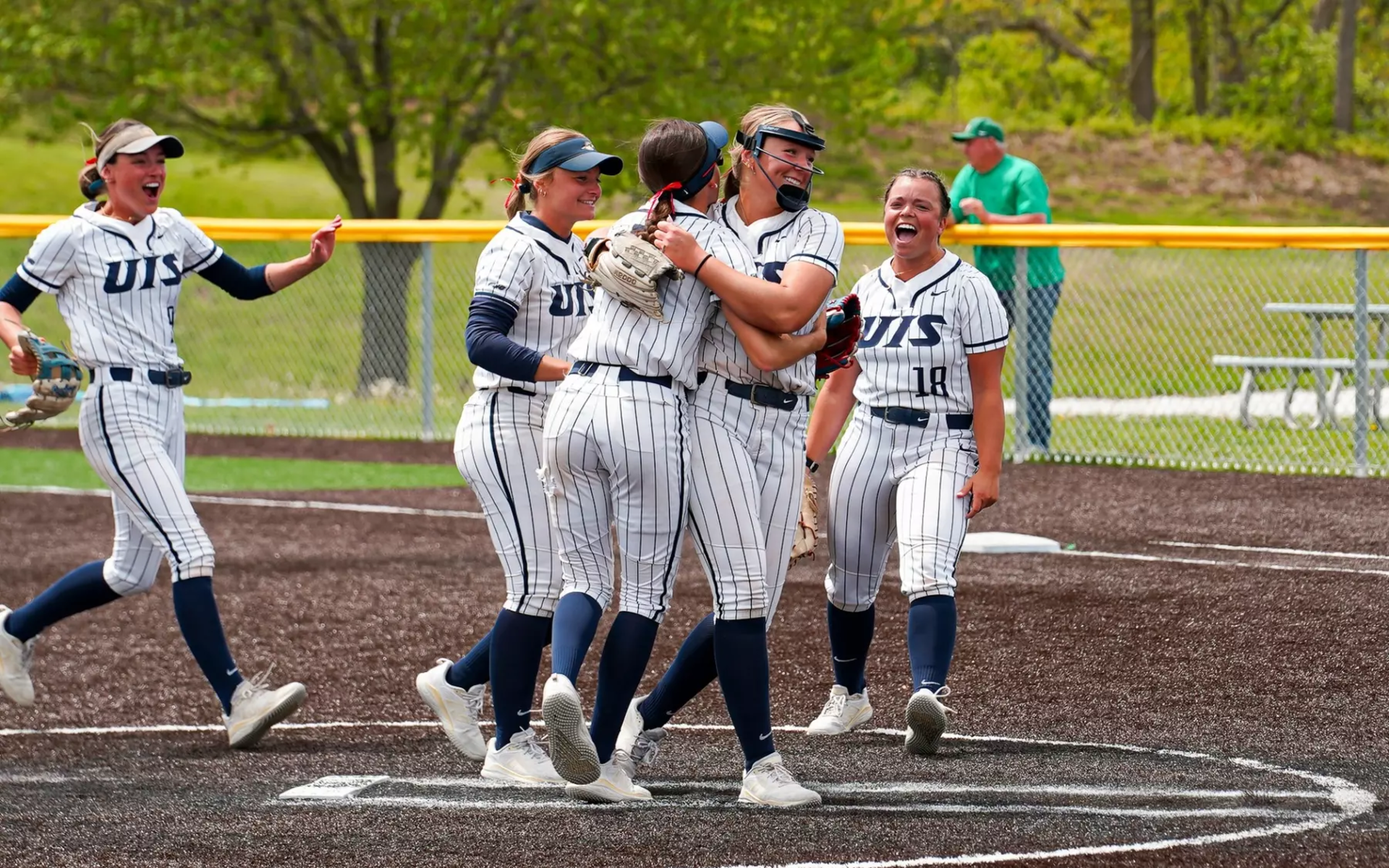 UIS Softball team celebration